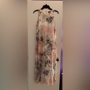 Beautiful maxi dress. XS. Never worn